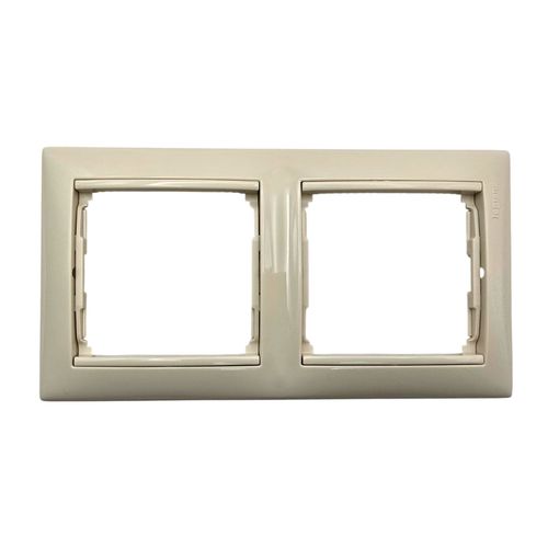 Рамка Legrand Valena 2-постовая бежевый 774352 Рамка Legrand Valena 2-постовая бежевый 774352