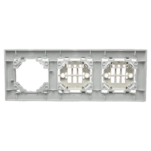 Рамка трехместная EKF Basic Минск белая ERM-G-303-10 Рамка трехместная EKF Basic Минск белая ERM-G-303-10