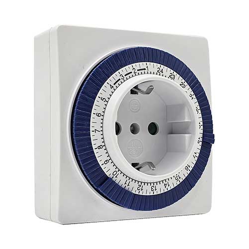 Розетка с таймером FERON TM32 96 программ суточная механическая 16А 3500W