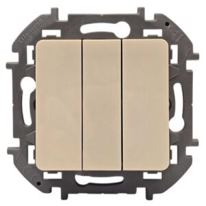 Выключатель Legrand Inspiria 3-клавишный механизм бежевый 673641