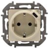 Розетка Legrand Inspiria с заземлением с USB тип С 1.5А 5В механизм бежевый 673771