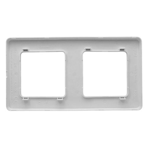 Рамка Legrand Inspiria 2-постовая белый 673940 Рамка Legrand Inspiria 2-постовая белый 673940