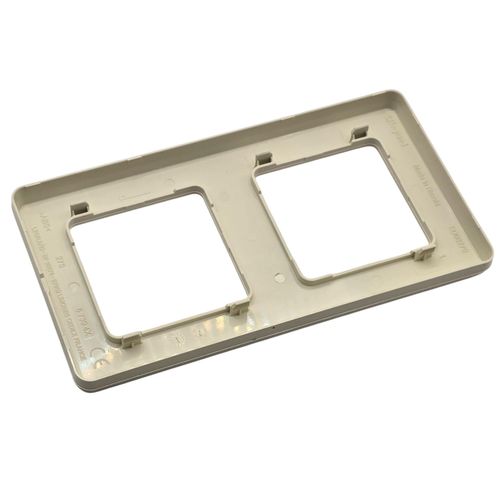 Рамка Legrand Inspiria 2-постовая бежевый 673941 Рамка Legrand Inspiria 2-постовая бежевый 673941