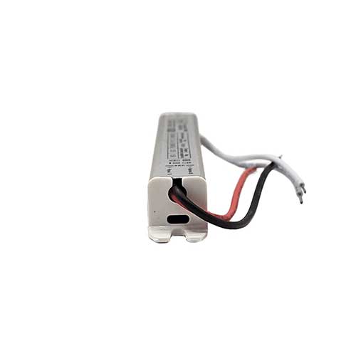 Блок питания негерметичный General 12V 18W 1,5A IP20 ультратонкий металлический корпус Блок питания негерметичный General 12V 18W 1,5A IP20 ультратонкий металлический корпус