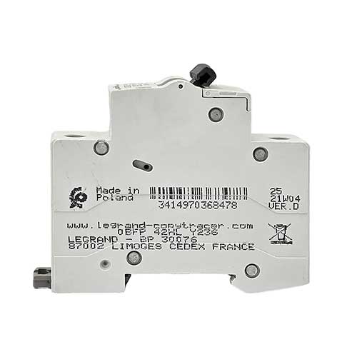 Автоматический выключатель Legrand RX3 1P 63A тип С 4.5kA Автоматический выключатель Legrand RX3 1P 63A тип С 4.5kA