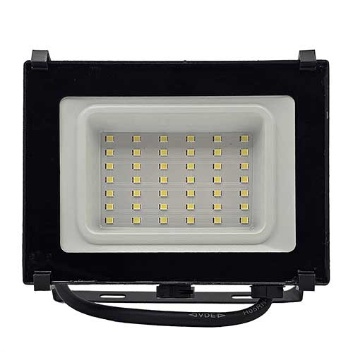 Прожектор светодиодный IEK 50W 6500K IP65 черный корпус Прожектор светодиодный IEK 50W 6500K IP65 черный корпус
