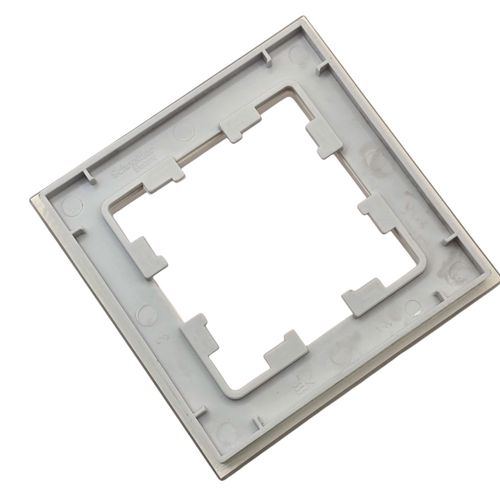 Рамка Systeme Electric AtlasDesign Nature 1-постовая матовое стекло белая ATN330101 Рамка Systeme Electric AtlasDesign Nature 1-постовая матовое стекло белая ATN330101