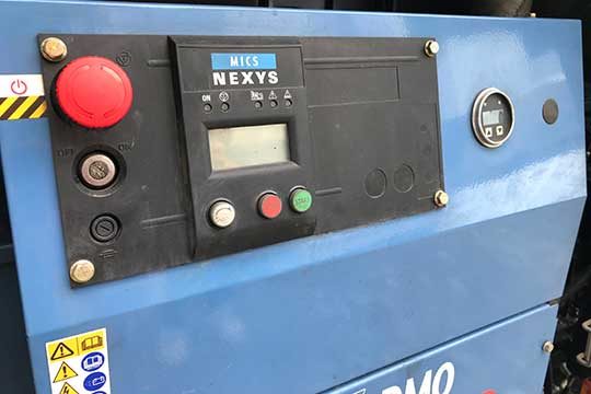 SDMO V220К